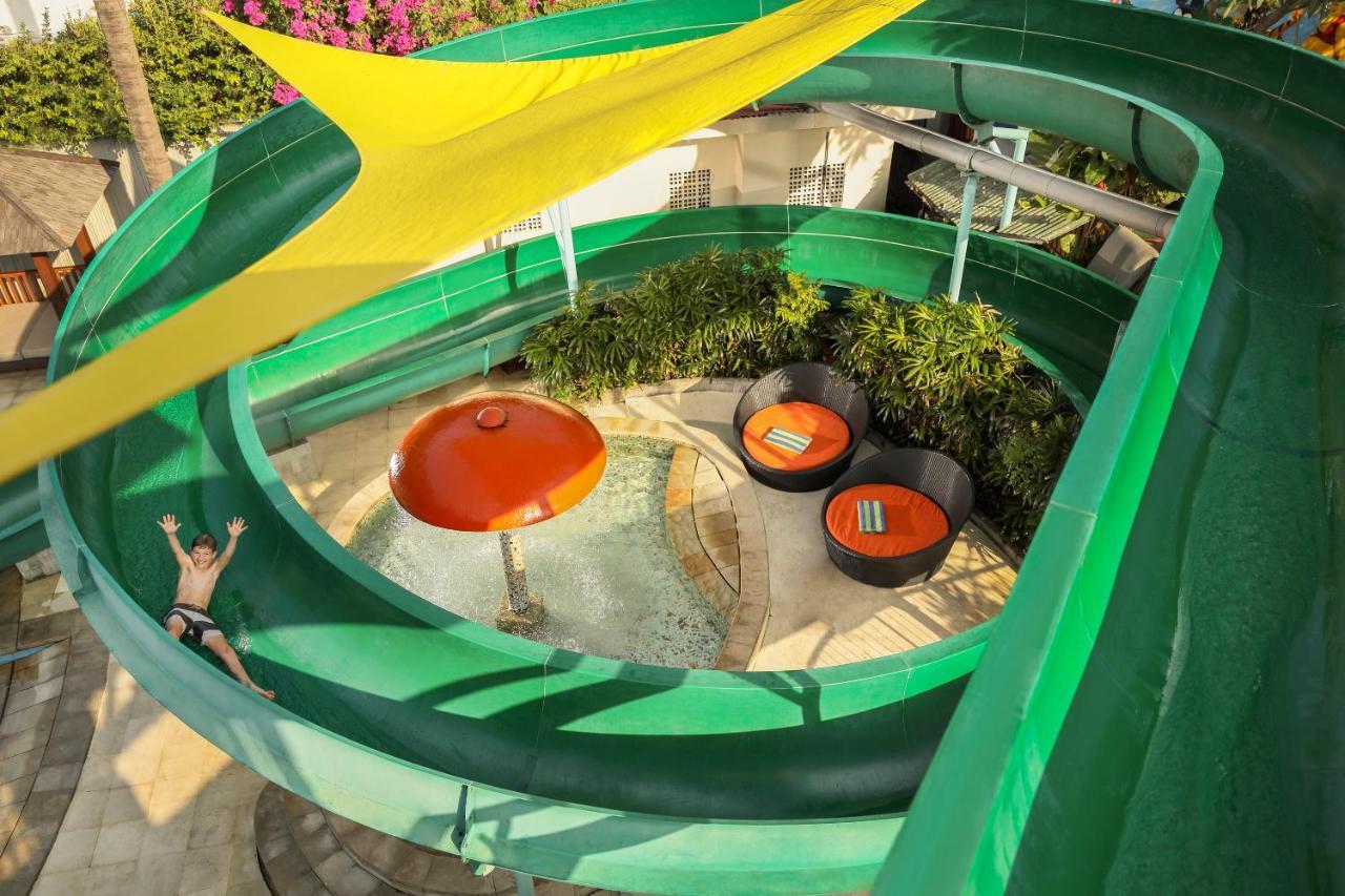 Bali Dynasty Resort กูตา ภายนอก รูปภาพ The Green Mamba